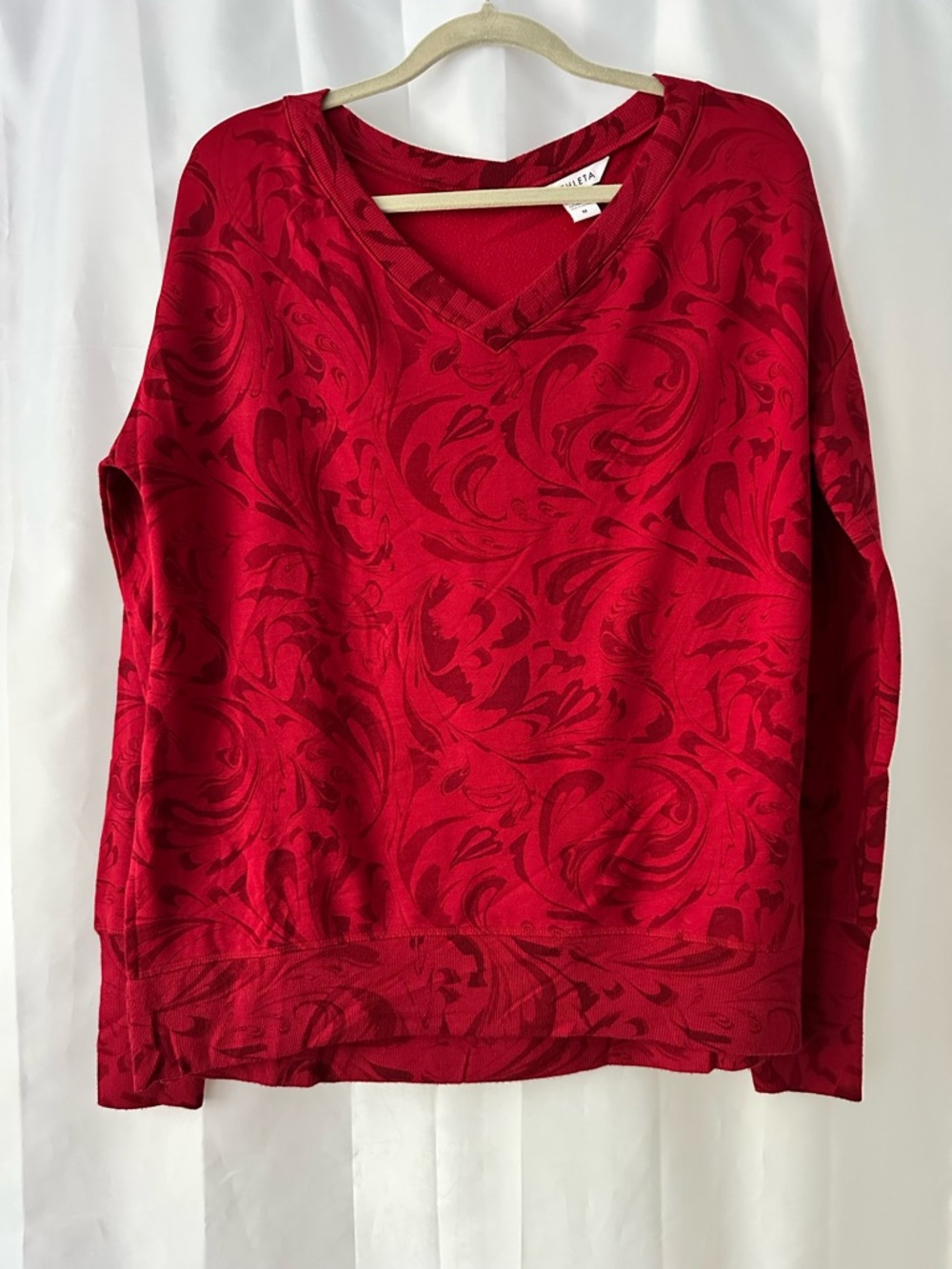 Athleta Red V-Neck Pullover Patterned Tunic Sweater Athleisure Size M